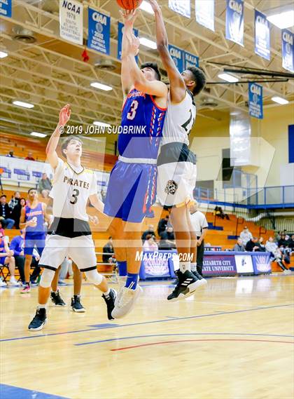 Thumbnail 3 in Greenbrier Christian Academy vs Perquimans (Robert L. Vaughan Border Clash Basketball Invitational) photogallery.