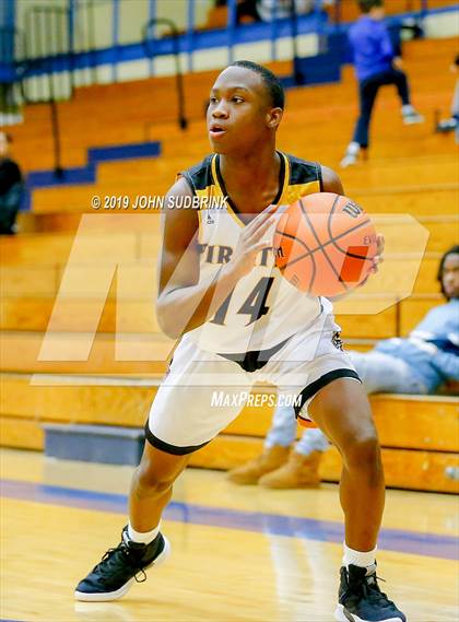 Thumbnail 3 in Greenbrier Christian Academy vs Perquimans (Robert L. Vaughan Border Clash Basketball Invitational) photogallery.