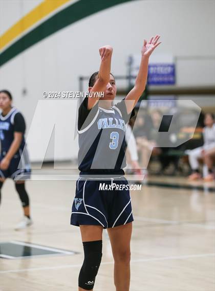 Thumbnail 1 in Santa Ana Valley @ Rancho Alamitos photogallery.