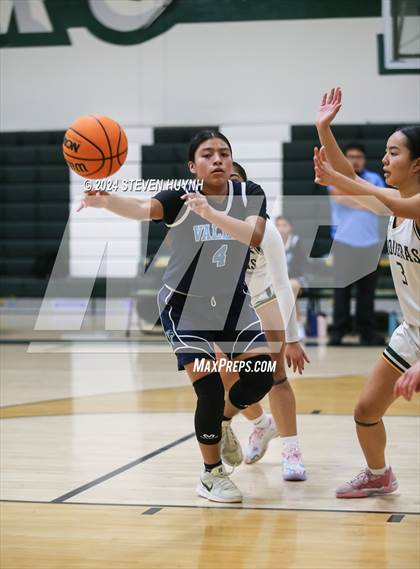 Thumbnail 3 in Santa Ana Valley @ Rancho Alamitos photogallery.