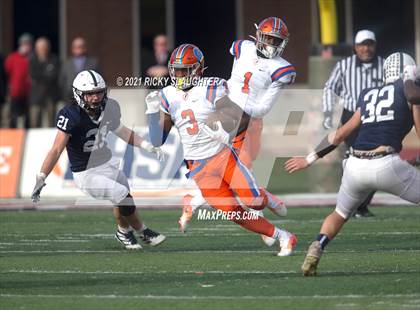 Thumbnail 1 in Cary-Grove vs. East St. Louis (IHSA Class 6A Final) photogallery.