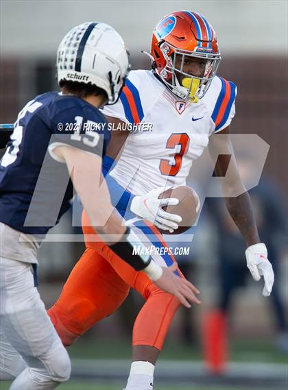 Thumbnail 1 in Cary-Grove vs. East St. Louis (IHSA Class 6A Final) photogallery.