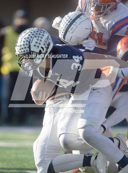 Thumbnail 3 in Cary-Grove vs. East St. Louis (IHSA Class 6A Final) photogallery.