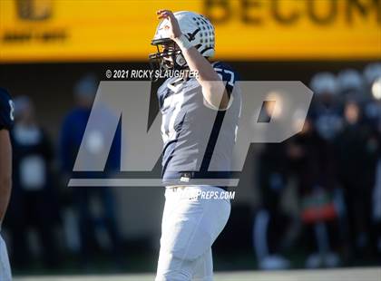 Thumbnail 1 in Cary-Grove vs. East St. Louis (IHSA Class 6A Final) photogallery.