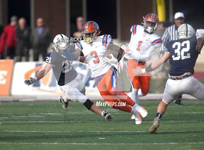 Thumbnail 2 in Cary-Grove vs. East St. Louis (IHSA Class 6A Final) photogallery.
