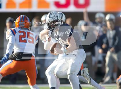 Thumbnail 1 in Cary-Grove vs. East St. Louis (IHSA Class 6A Final) photogallery.