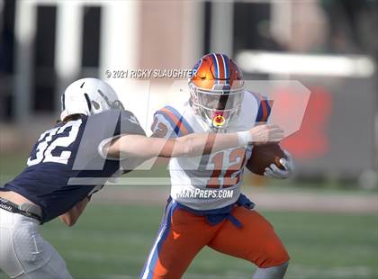 Thumbnail 3 in Cary-Grove vs. East St. Louis (IHSA Class 6A Final) photogallery.