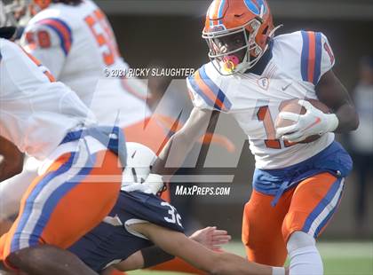 Thumbnail 2 in Cary-Grove vs. East St. Louis (IHSA Class 6A Final) photogallery.