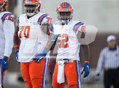 Thumbnail 2 in Cary-Grove vs. East St. Louis (IHSA Class 6A Final) photogallery.