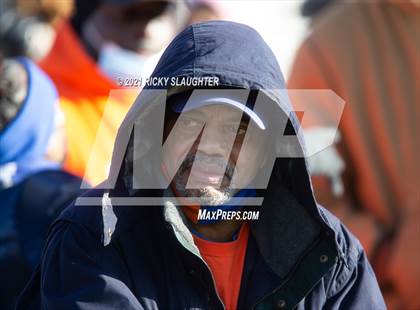 Thumbnail 3 in Cary-Grove vs. East St. Louis (IHSA Class 6A Final) photogallery.