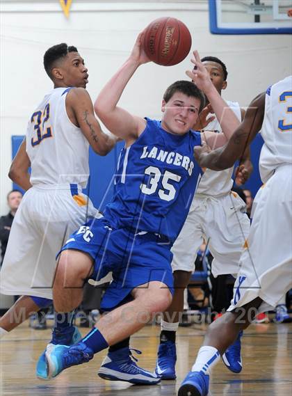 Thumbnail 1 in Brookfield Central vs. King photogallery.