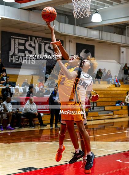 Thumbnail 1 in Winston Salem Christian National vs. Bishop Ireton (Capital Hoops Mayhem on Military) photogallery.