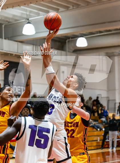 Thumbnail 2 in Winston Salem Christian National vs. Bishop Ireton (Capital Hoops Mayhem on Military) photogallery.