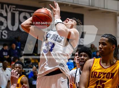 Thumbnail 1 in Winston Salem Christian National vs. Bishop Ireton (Capital Hoops Mayhem on Military) photogallery.