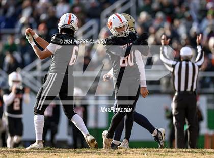 Thumbnail 2 in Lafayette vs Kettle Run (VHSL Class 3 State Semifinal) photogallery.