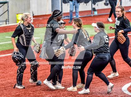Thumbnail 1 in Gardner-Edgerton vs Topeka (KSHSAA Quartert Final - Game #1) photogallery.