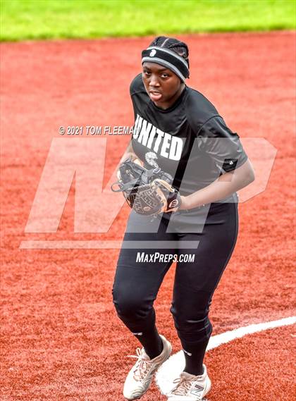 Thumbnail 3 in Gardner-Edgerton vs Topeka (KSHSAA Quartert Final - Game #1) photogallery.