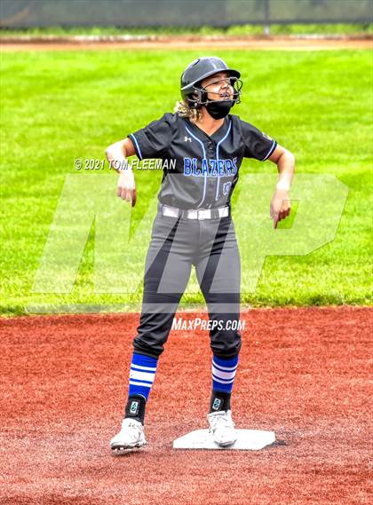 Thumbnail 3 in Gardner-Edgerton vs Topeka (KSHSAA Quartert Final - Game #1) photogallery.