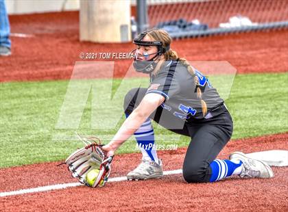 Thumbnail 3 in Gardner-Edgerton vs Topeka (KSHSAA Quartert Final - Game #1) photogallery.