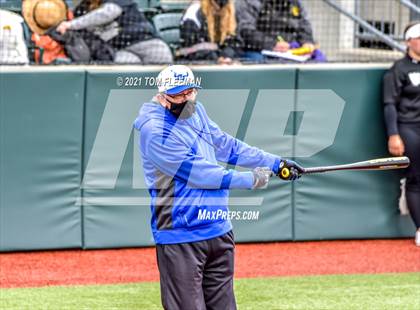 Thumbnail 2 in Gardner-Edgerton vs Topeka (KSHSAA Quartert Final - Game #1) photogallery.