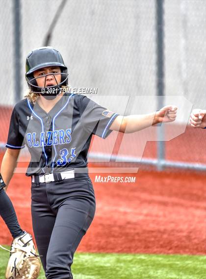 Thumbnail 2 in Gardner-Edgerton vs Topeka (KSHSAA Quartert Final - Game #1) photogallery.