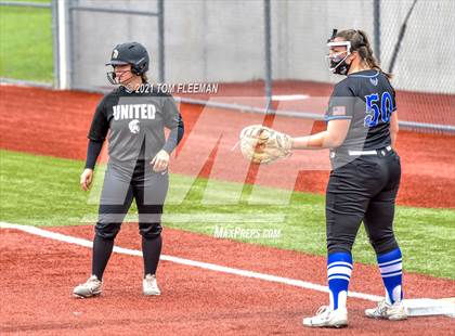 Thumbnail 3 in Gardner-Edgerton vs Topeka (KSHSAA Quartert Final - Game #1) photogallery.