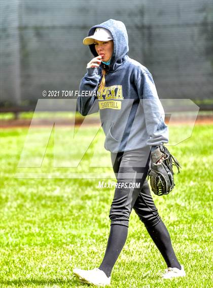 Thumbnail 3 in Gardner-Edgerton vs Topeka (KSHSAA Quartert Final - Game #1) photogallery.