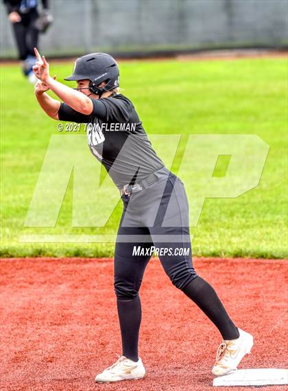 Thumbnail 3 in Gardner-Edgerton vs Topeka (KSHSAA Quartert Final - Game #1) photogallery.