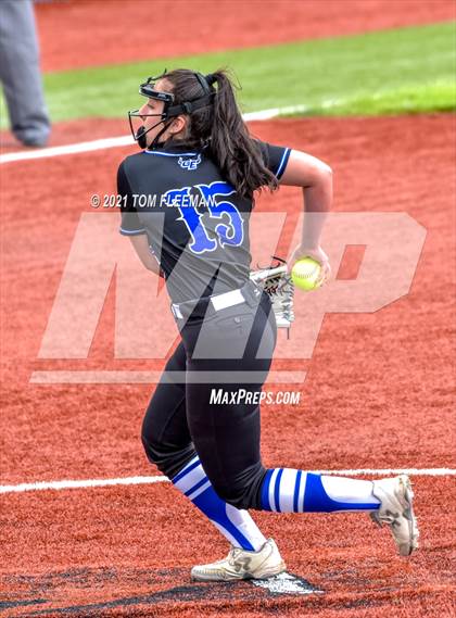 Thumbnail 2 in Gardner-Edgerton vs Topeka (KSHSAA Quartert Final - Game #1) photogallery.
