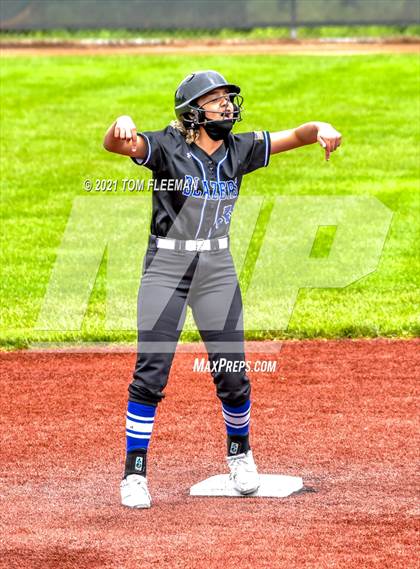 Thumbnail 2 in Gardner-Edgerton vs Topeka (KSHSAA Quartert Final - Game #1) photogallery.