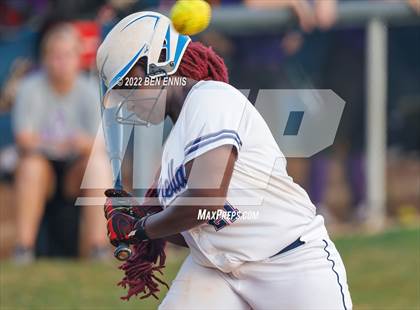 Thumbnail 3 in Trinity Christian @ Luella photogallery.
