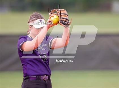 Thumbnail 3 in Trinity Christian @ Luella photogallery.