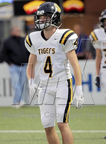 Thumbnail 3 in North Allegheny @ Central Catholic photogallery.