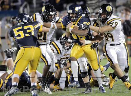 Thumbnail 3 in North Allegheny @ Central Catholic photogallery.