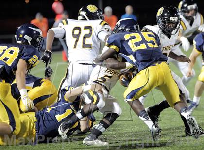 Thumbnail 1 in North Allegheny @ Central Catholic photogallery.