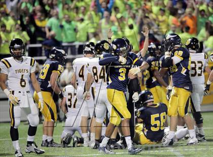Thumbnail 1 in North Allegheny @ Central Catholic photogallery.