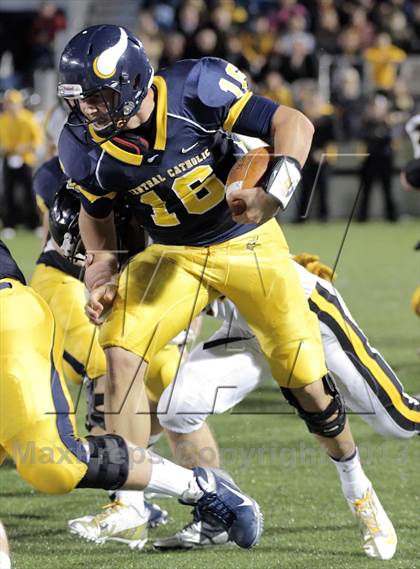 Thumbnail 3 in North Allegheny @ Central Catholic photogallery.