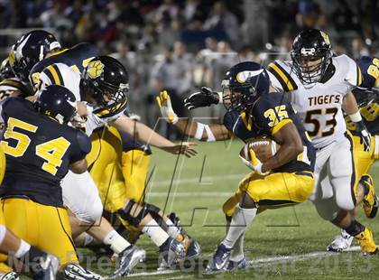 Thumbnail 3 in North Allegheny @ Central Catholic photogallery.