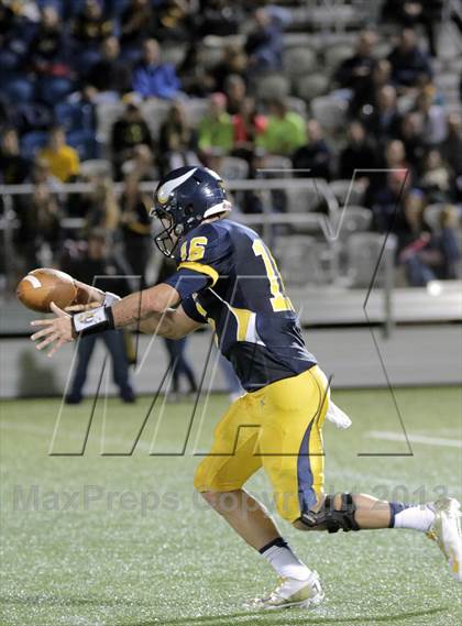 Thumbnail 2 in North Allegheny @ Central Catholic photogallery.