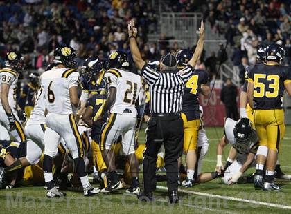 Thumbnail 2 in North Allegheny @ Central Catholic photogallery.
