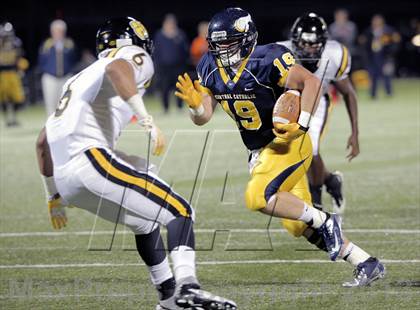 Thumbnail 1 in North Allegheny @ Central Catholic photogallery.