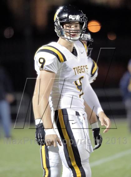 Thumbnail 3 in North Allegheny @ Central Catholic photogallery.