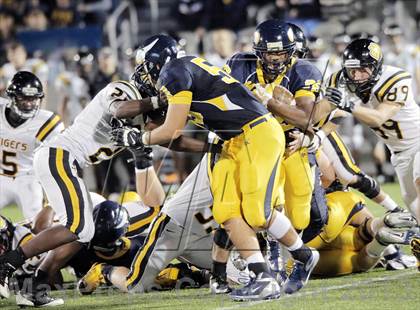 Thumbnail 2 in North Allegheny @ Central Catholic photogallery.