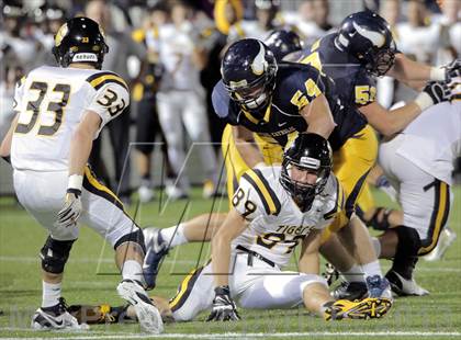 Thumbnail 3 in North Allegheny @ Central Catholic photogallery.