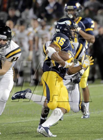 Thumbnail 3 in North Allegheny @ Central Catholic photogallery.