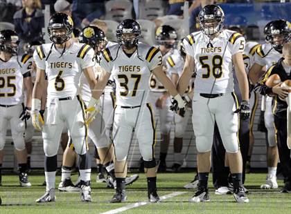 Thumbnail 1 in North Allegheny @ Central Catholic photogallery.