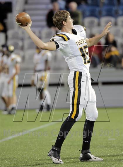 Thumbnail 1 in North Allegheny @ Central Catholic photogallery.