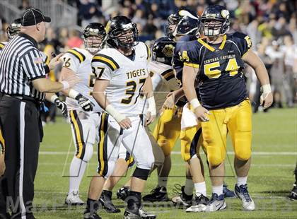 Thumbnail 3 in North Allegheny @ Central Catholic photogallery.