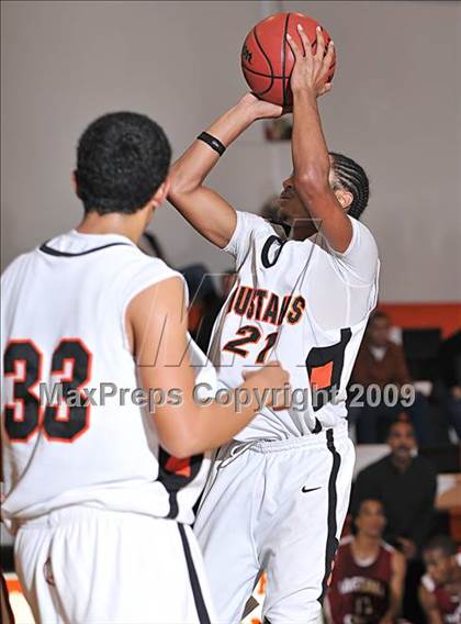 Thumbnail 1 in Laguna Creek @ Foothill (Hoops 4 Human Fund) photogallery.
