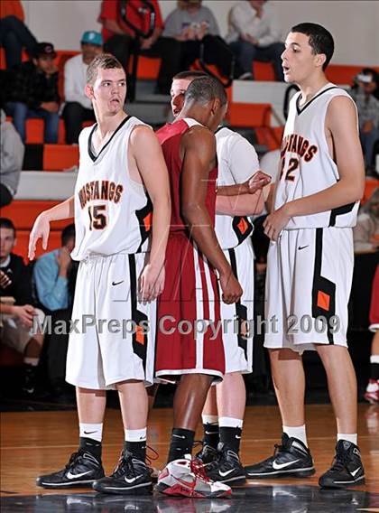 Thumbnail 1 in Laguna Creek @ Foothill (Hoops 4 Human Fund) photogallery.